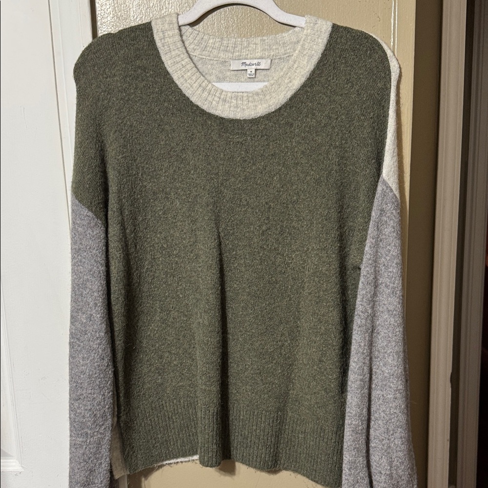 Madewell Women's Sweater - Olive, Gray, and Cream